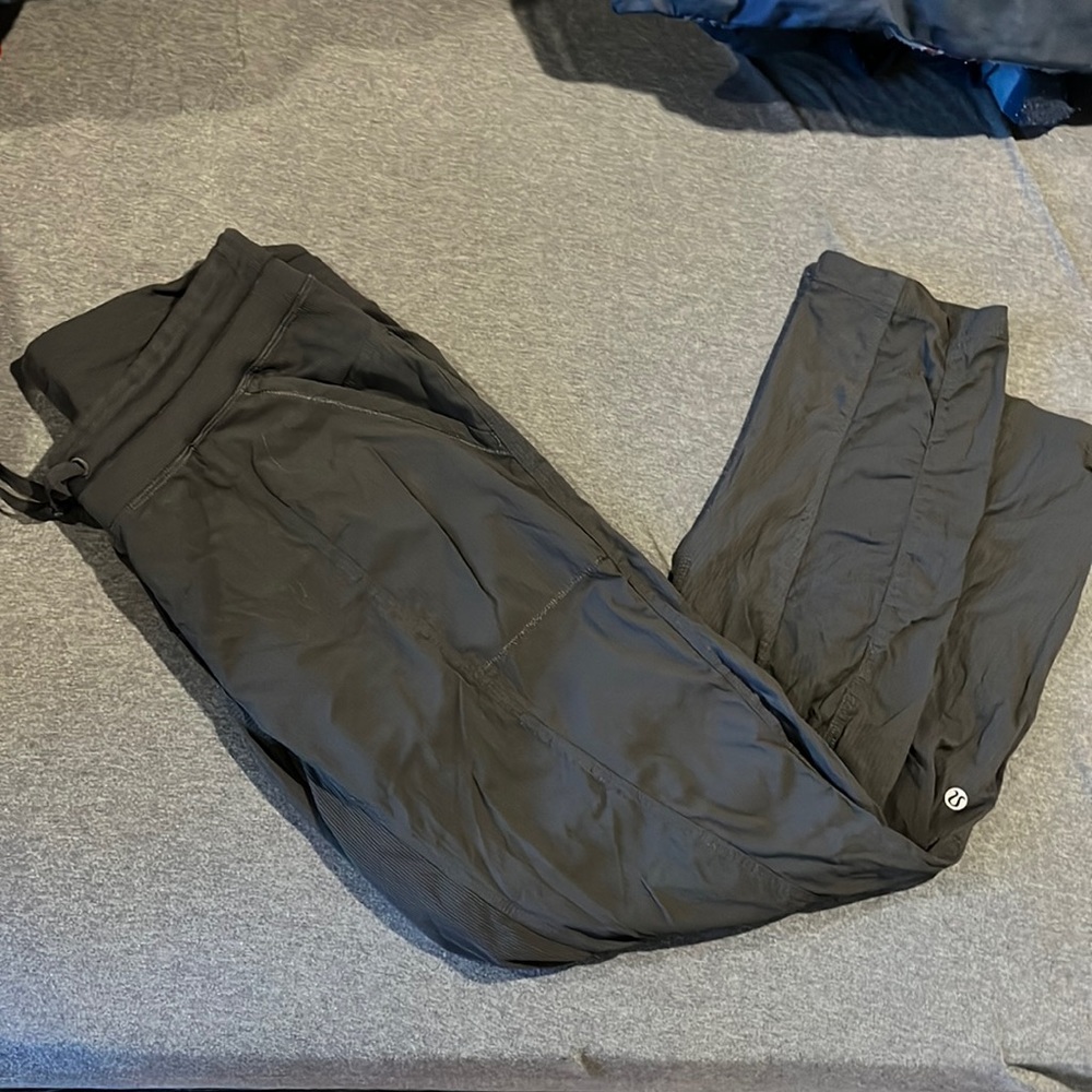 Lululemon pants